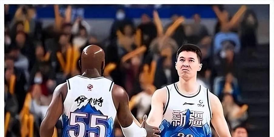 新疆男篮外援出色，奠定胜利基础