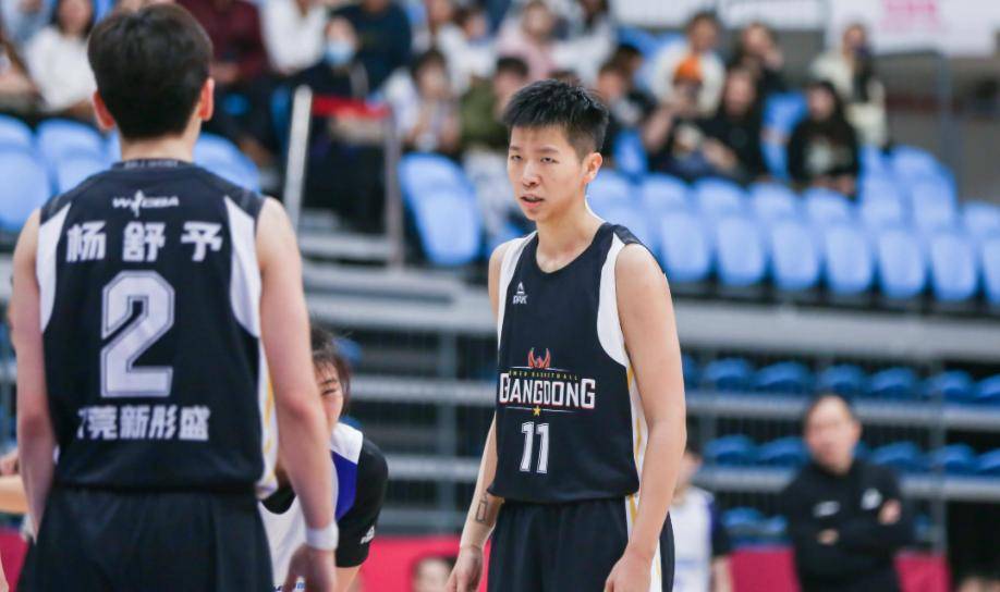 乐鱼体育入口-关于华东球队凭借绝杀球擒敌手，积分榜上升至第三的信息